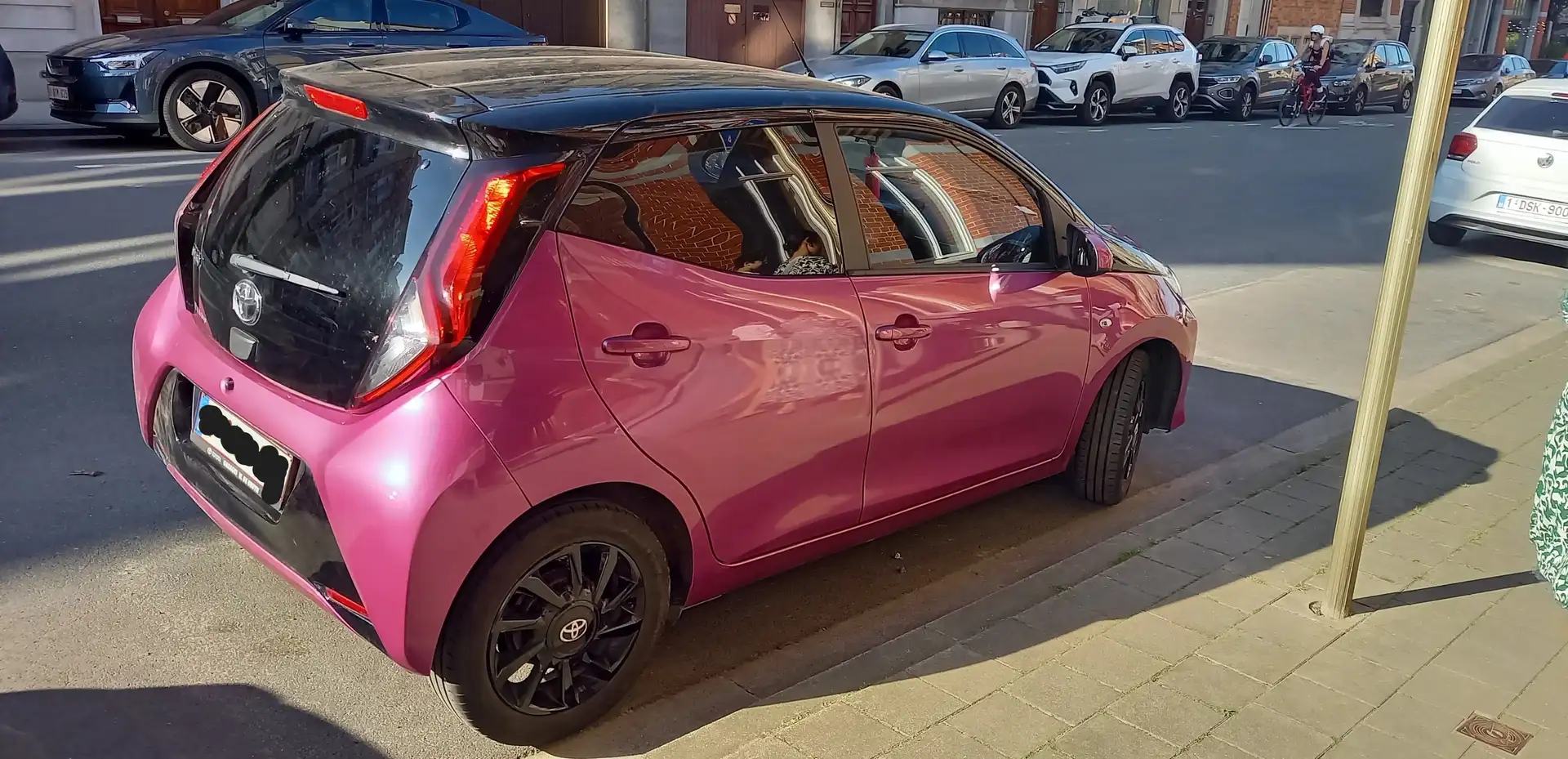 Toyota Aygo Aygo 1.0i VVT-i x-cite Paars - 2