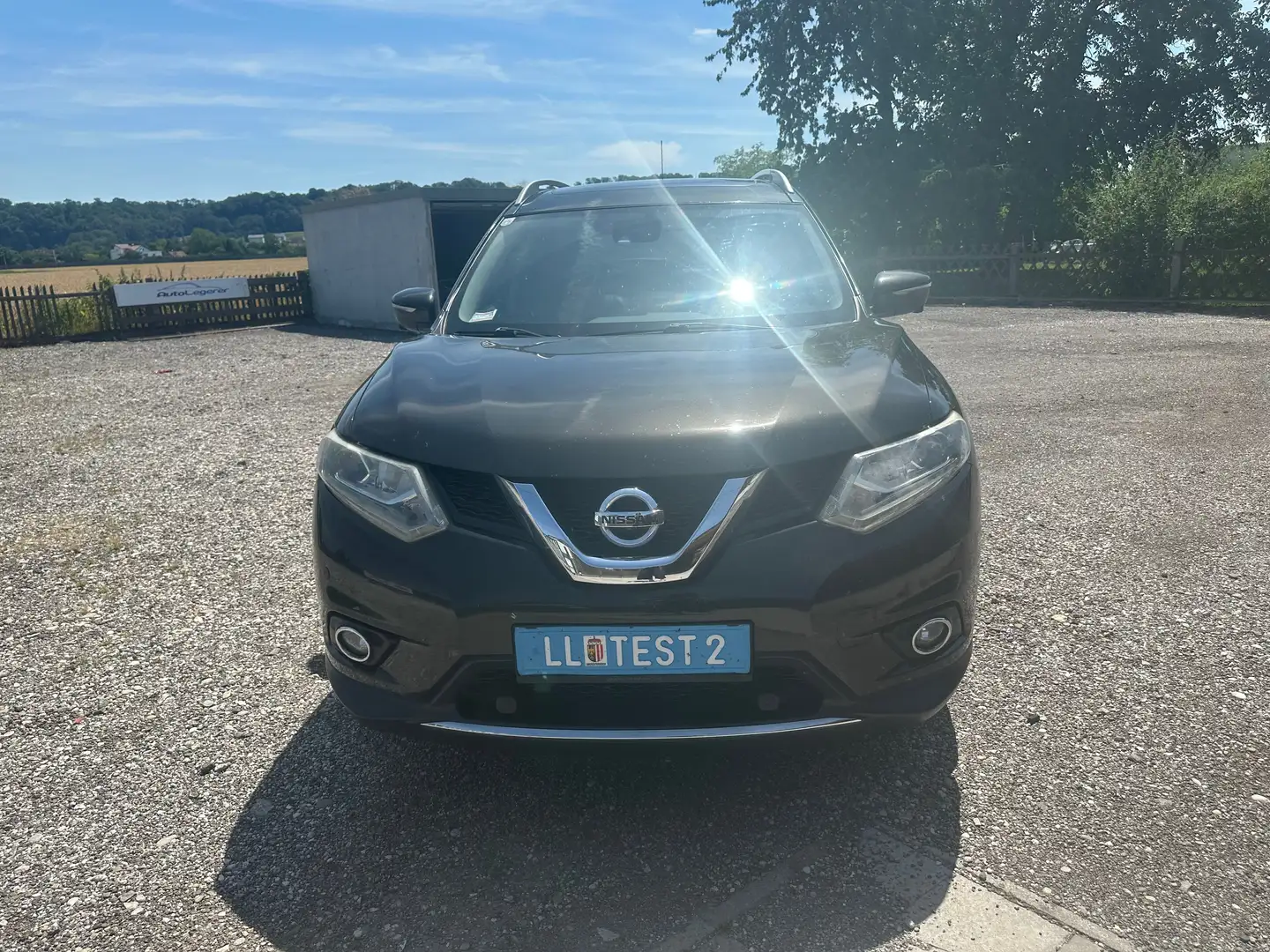 Nissan X-Trail 1,6dCi Tekna ALL-MODE 4x4i     7 Sitzer Gris - 1
