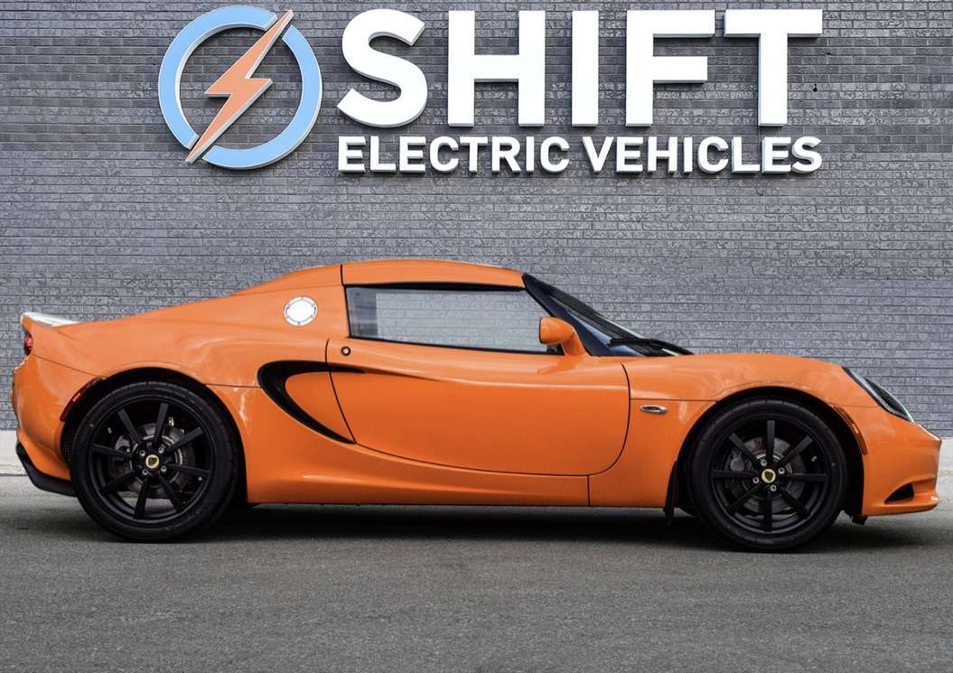 2011 Lotus Elise R | Clean CARFAX! LOW Mileage! Rare Beauty!