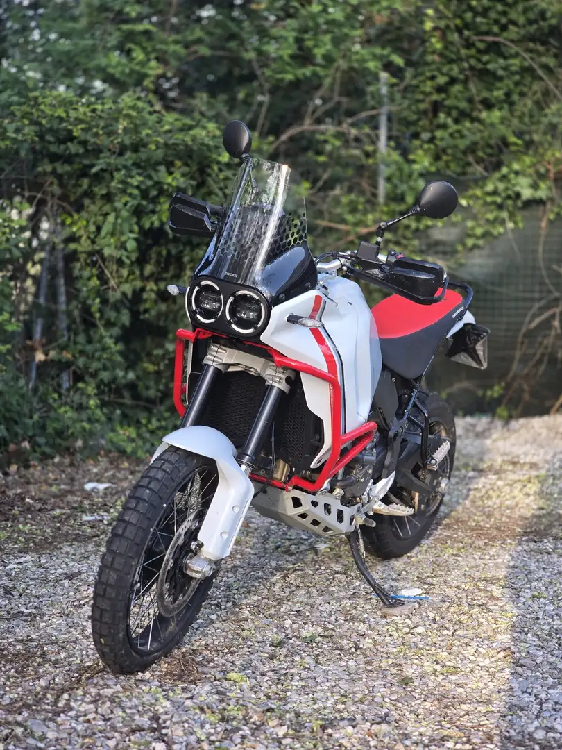 Ducati DesertX - 1