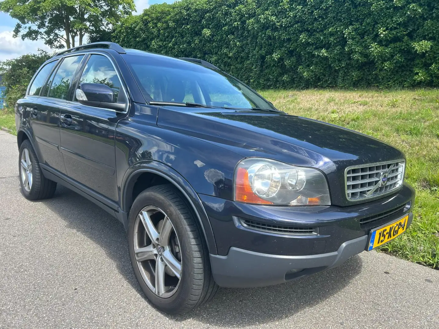 Volvo XC90 2.4 D5 - Schuifdak - 7 persoons - Automaat - Navi Albastru - 1