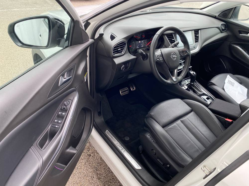 Opel Grandland X GRANDLAND X 120 Jahre Edition 2,0 177PS 8G Automat — photo 8
