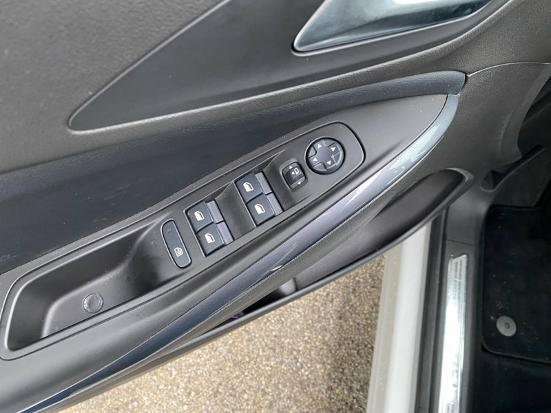 Opel Grandland X GRANDLAND X 120 Jahre Edition 2,0 177PS 8G Automat — photo 9
