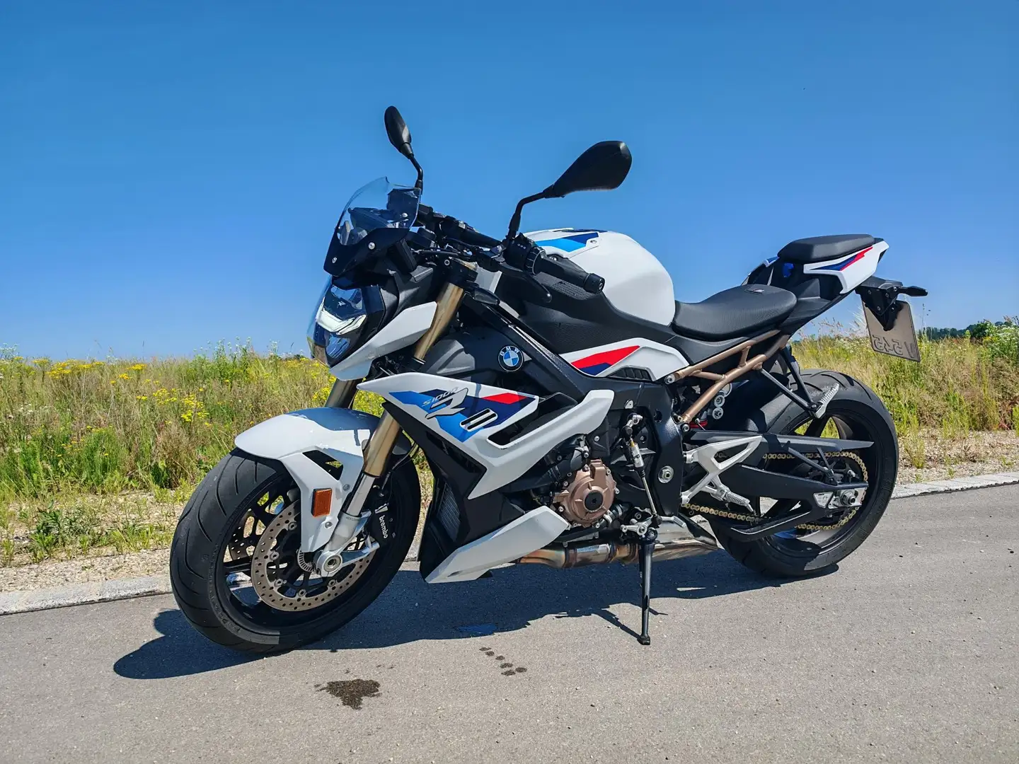 BMW S 1000 R M Paket - Garagenfahrzeug Weiß - 1