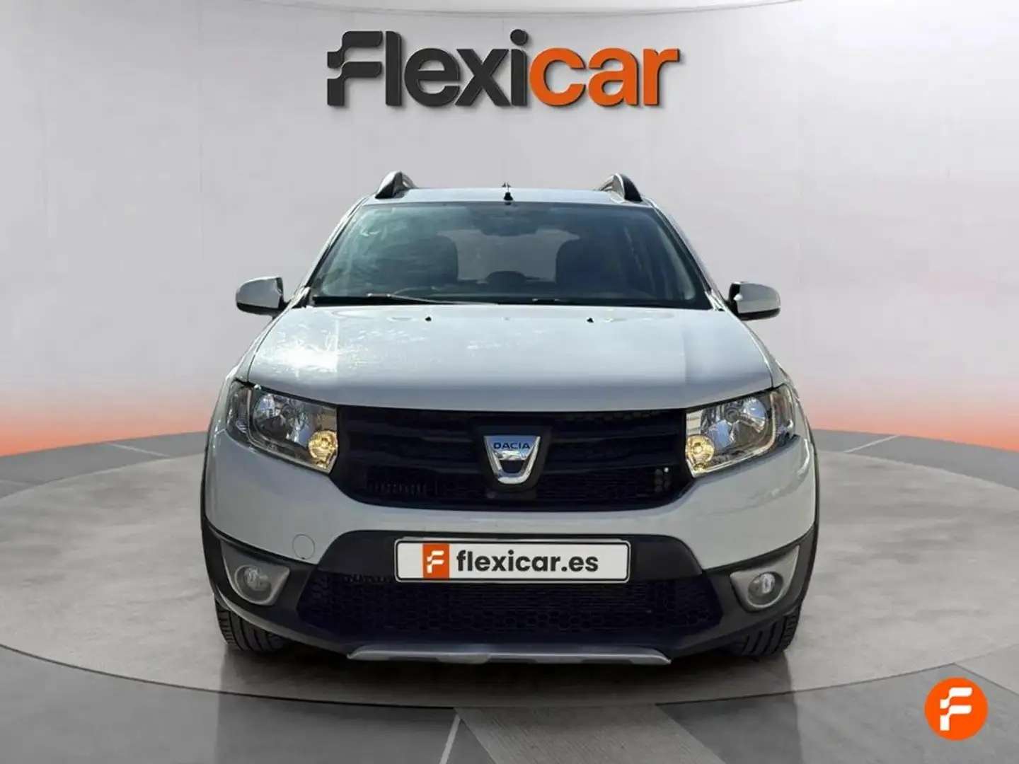 Dacia Sandero Stepway TCE 90 Amarillo - 2