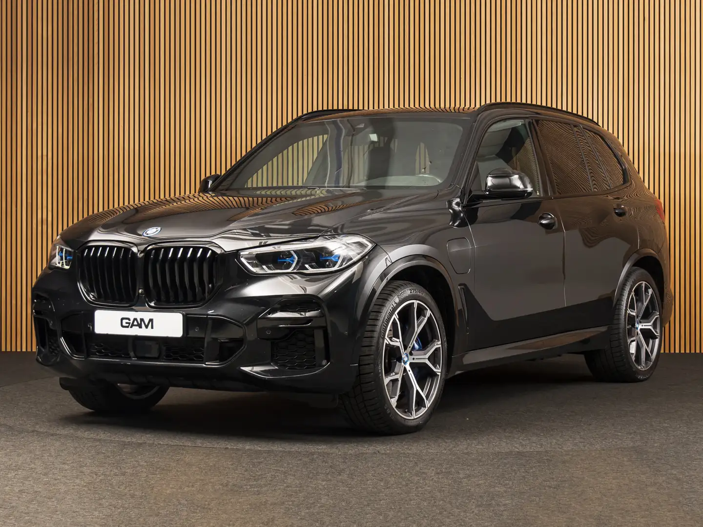 BMW X5 xDrive45e MSPORT-PANO-21" Schwarz - 1