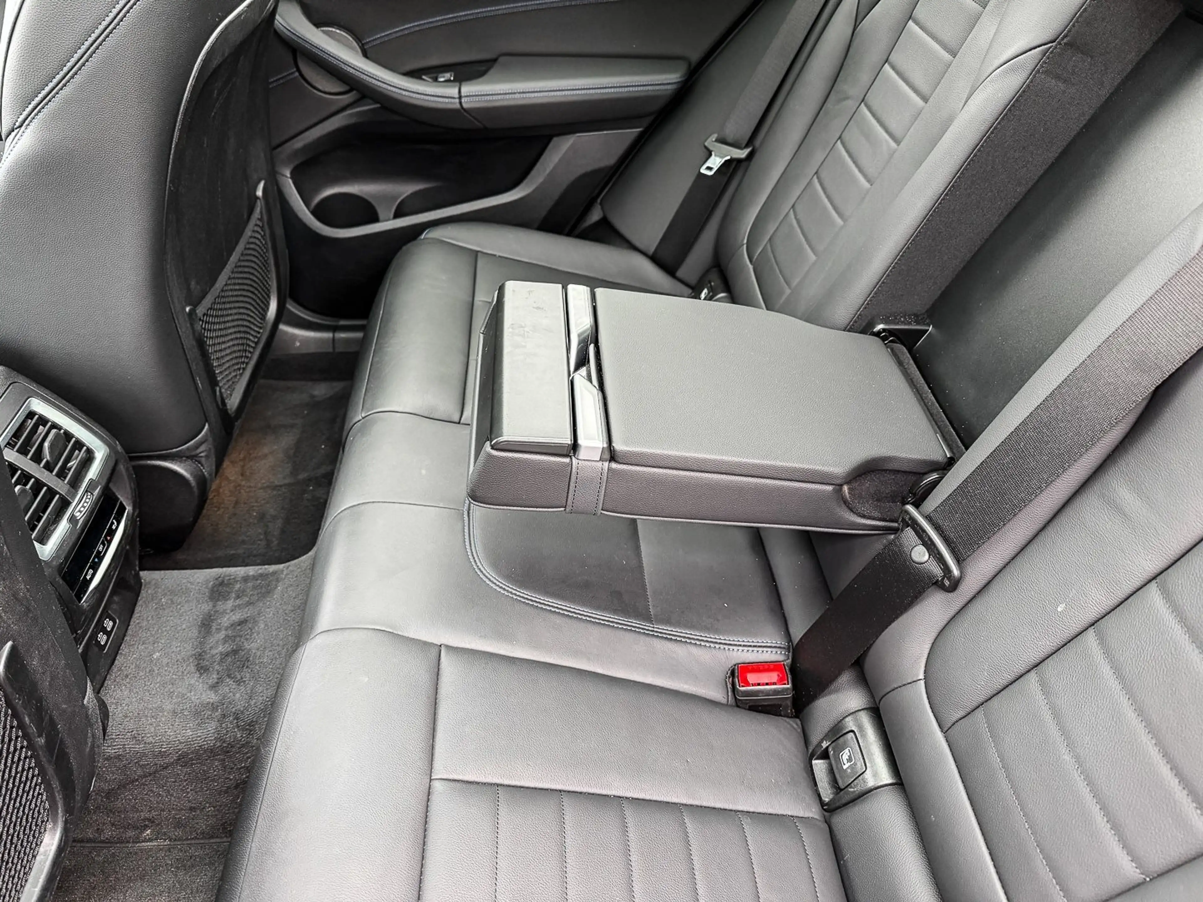 BMW iX3 HUD PANO ACC 360°KAM RFK NAVI KZG LED — photo 24