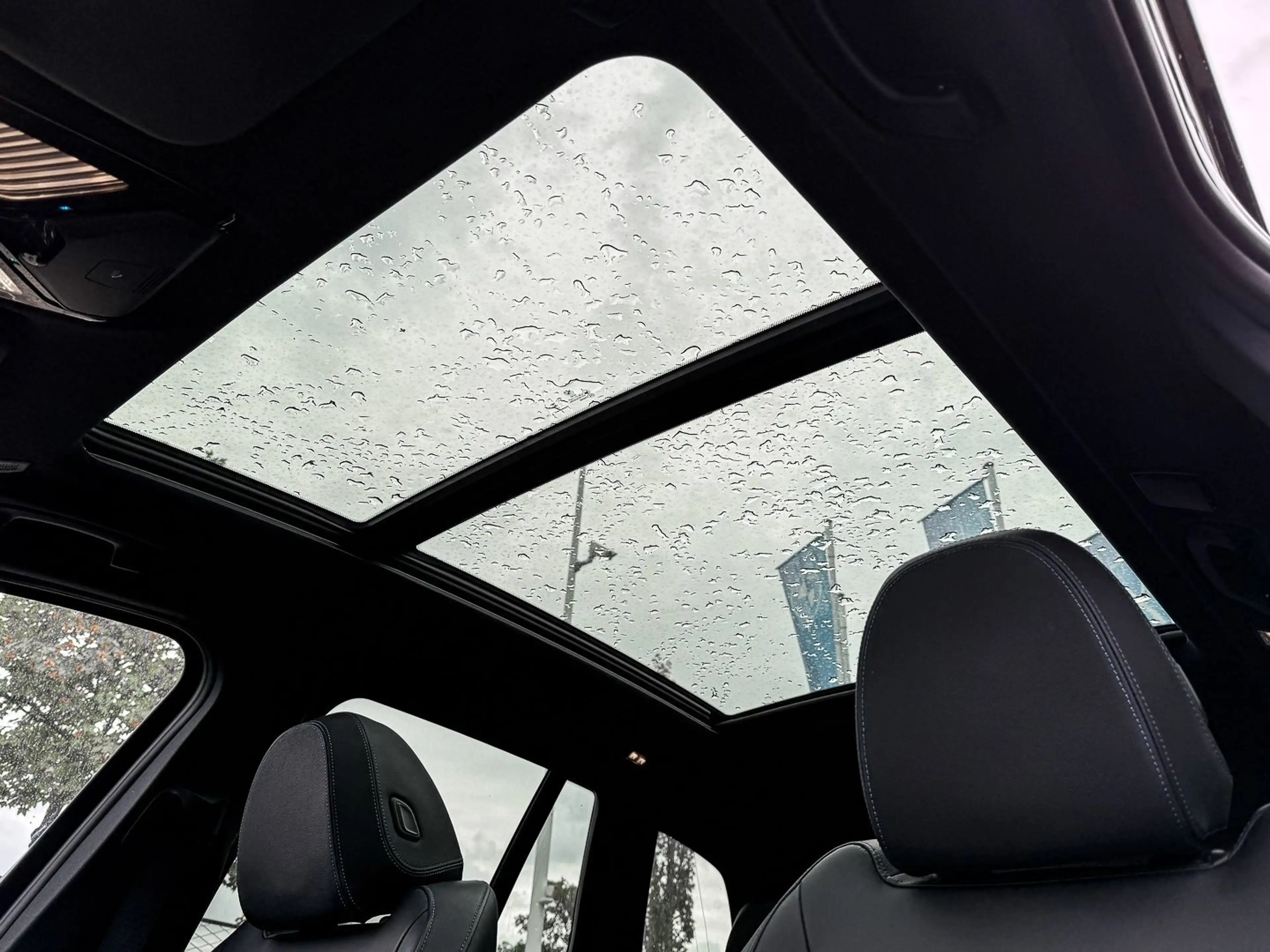 BMW iX3 HUD PANO ACC 360°KAM RFK NAVI KZG LED — photo 22