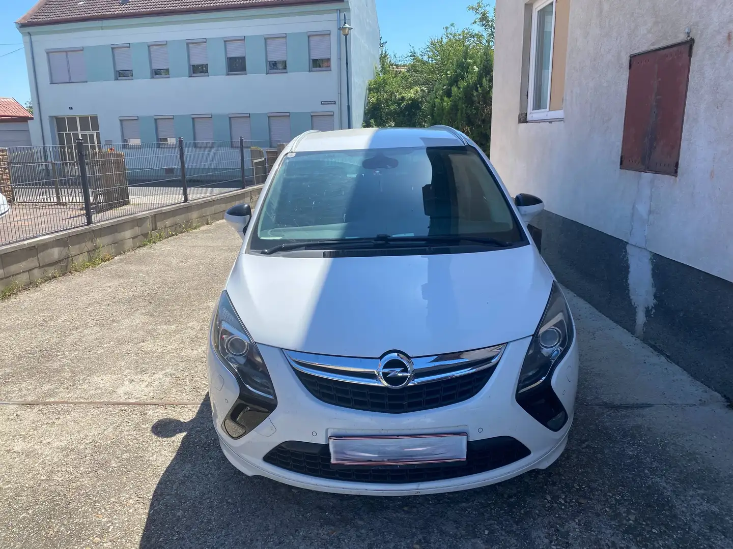 Opel Zafira Tourer Zafira Tourer 2,0 CDTI Ecotec Sport Sport Weiß - 2