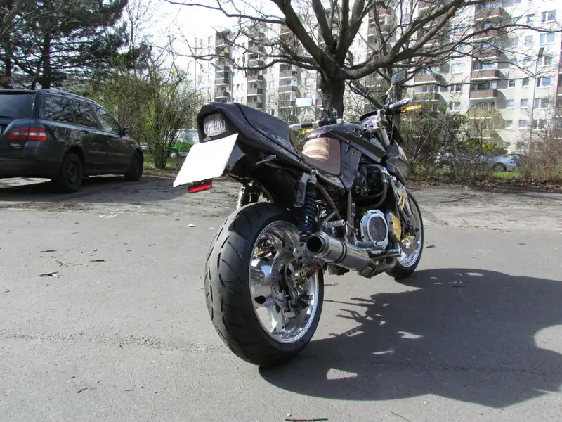 Suzuki Katana 1000 - foto 6