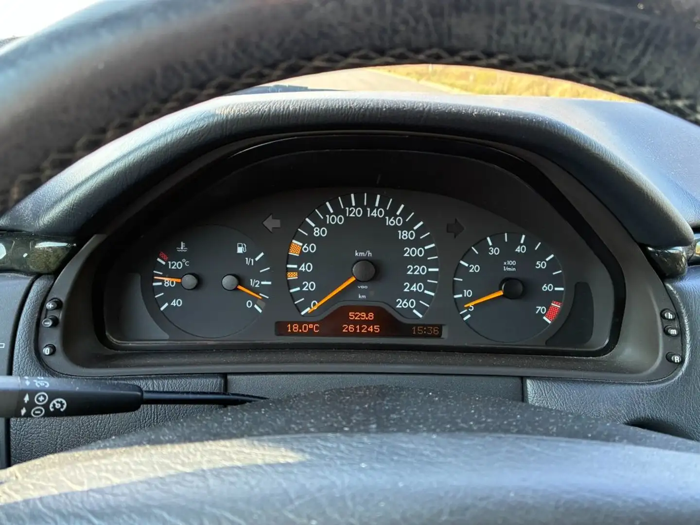 Mercedes-Benz E 280 WDB 210 Zilver - 2