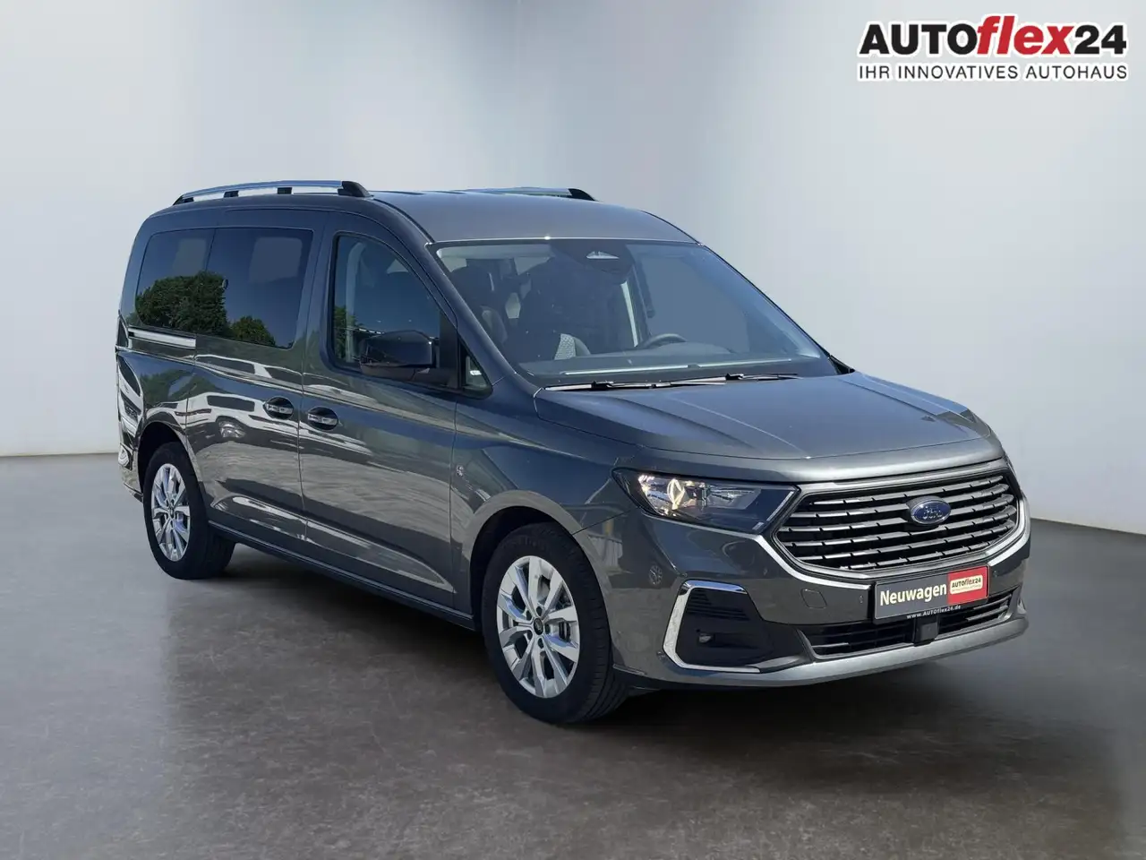 Ford Tourneo Connect Grand Titanium 2,0 7 Sitzer Klimaautomatik Anhä...