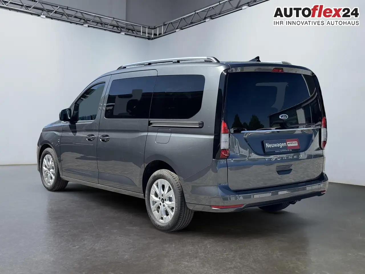 Ford Tourneo Connect Grand Titanium 2,0 7 Sitzer Klimaautomatik Anhä... 6