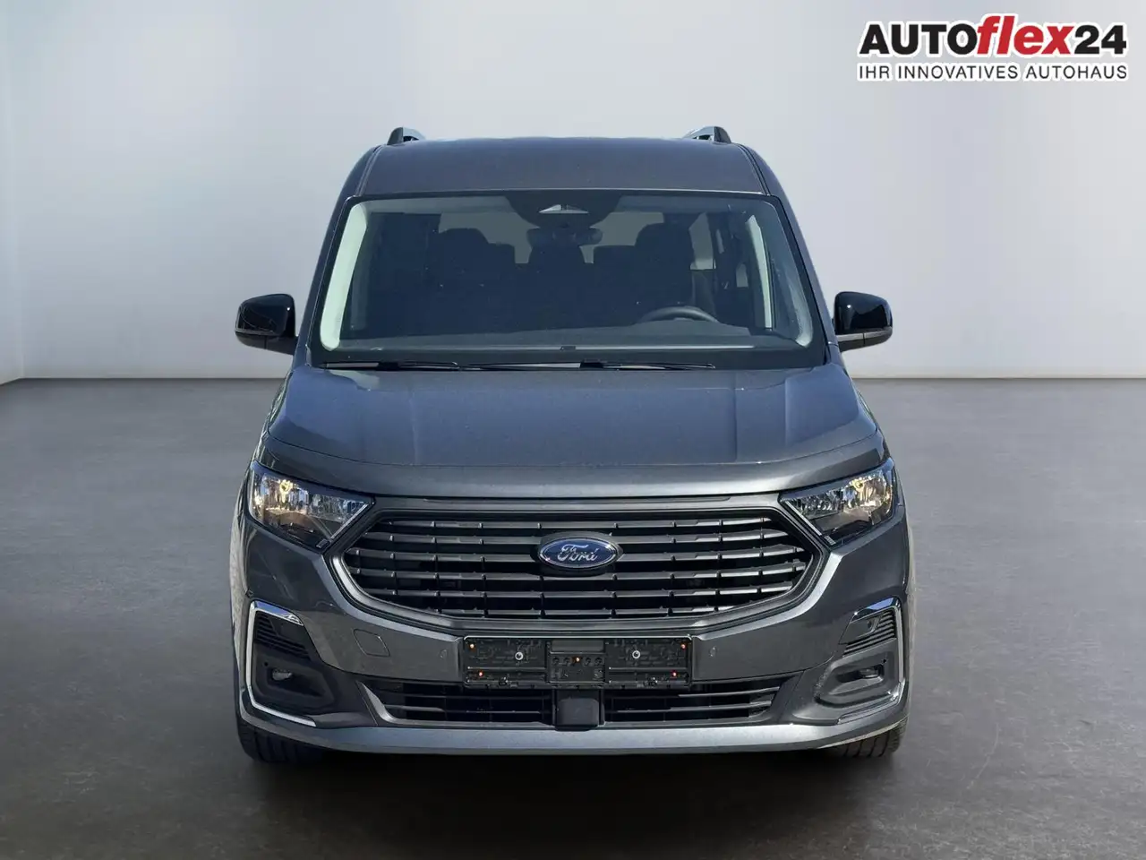 Ford Tourneo Connect Grand Titanium 2,0 7 Sitzer Klimaautomatik Anhä... 3