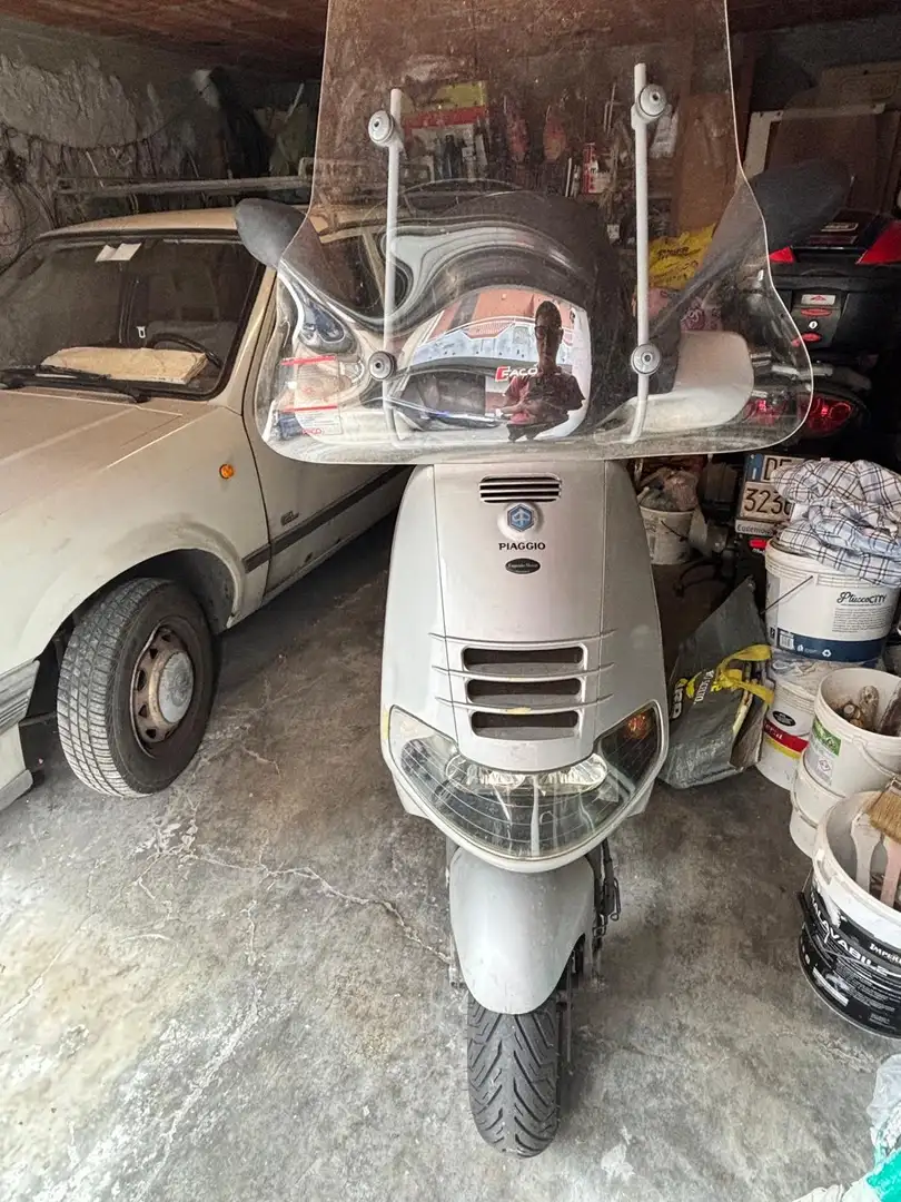 Piaggio Skipper Gris - 1