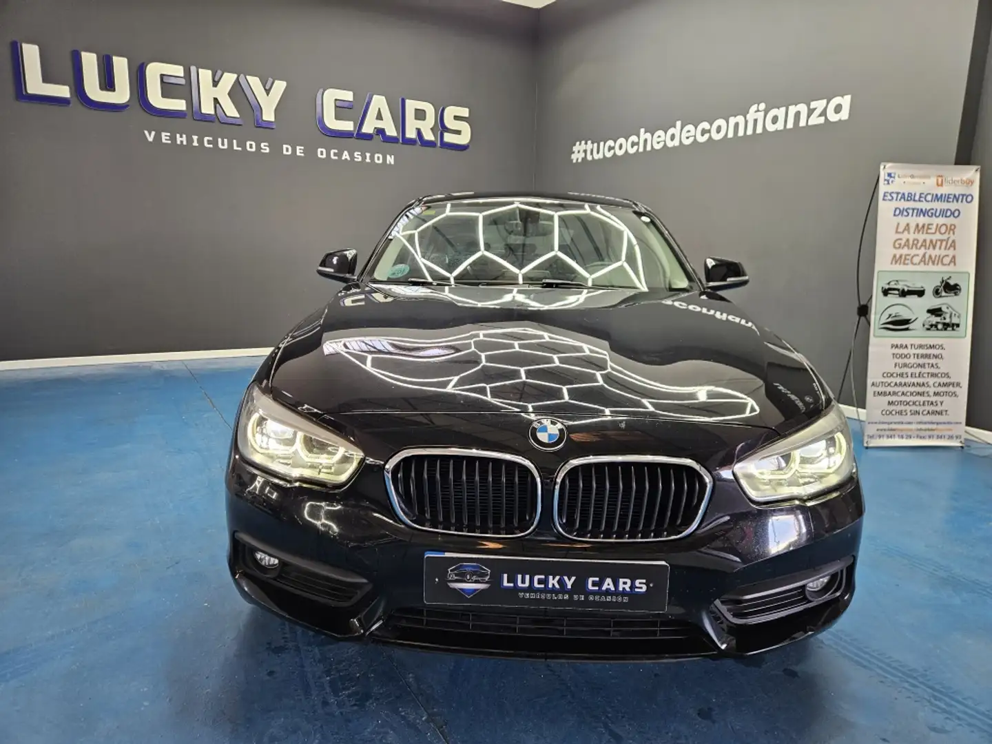 BMW 116 116d Noir - 1