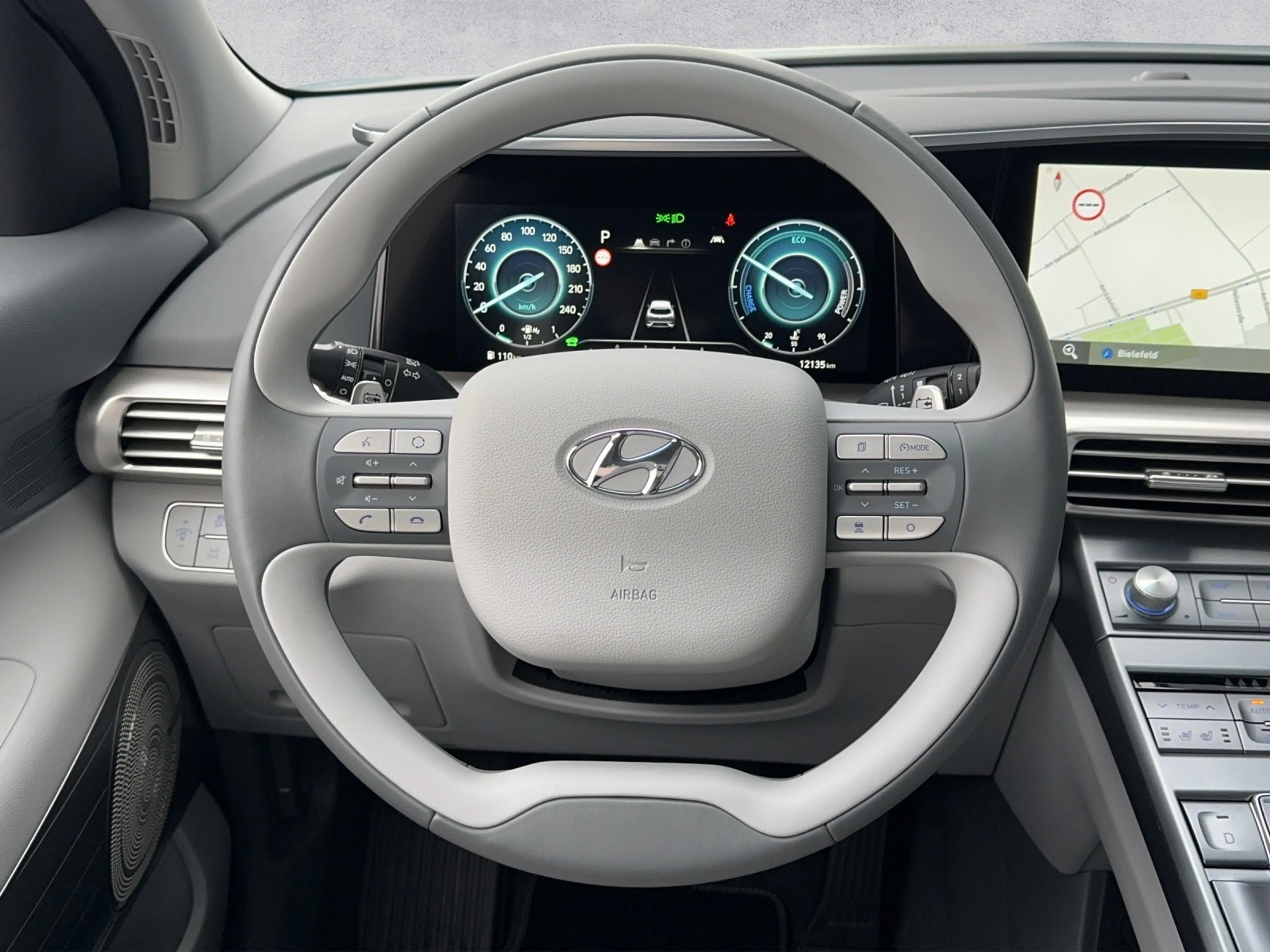 Hyundai NEXO FUELL CELL Prime PANO — photo 8