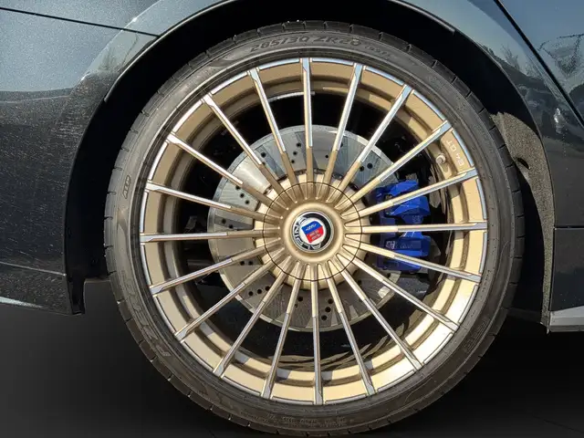 Alpina B4 view 11