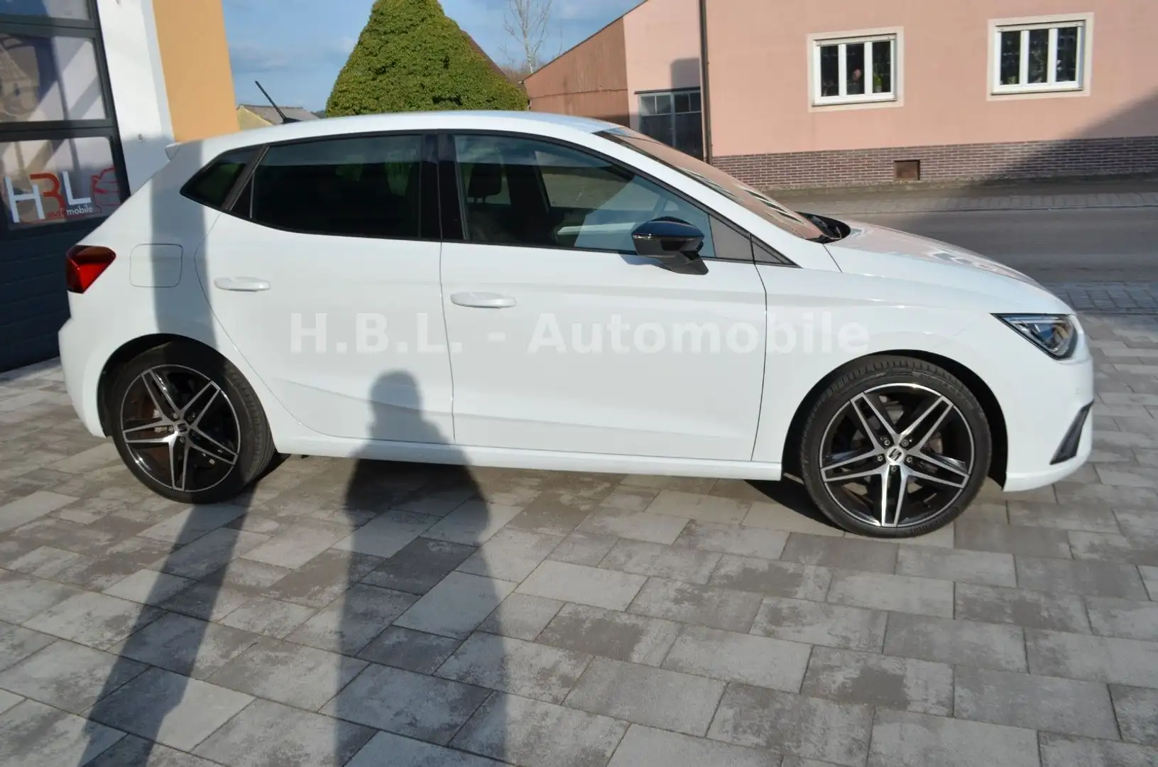 SEAT Ibiza FR Beats Autom/1.Hd/Navi/SHZ/Kamera/34´km Weiß - 2