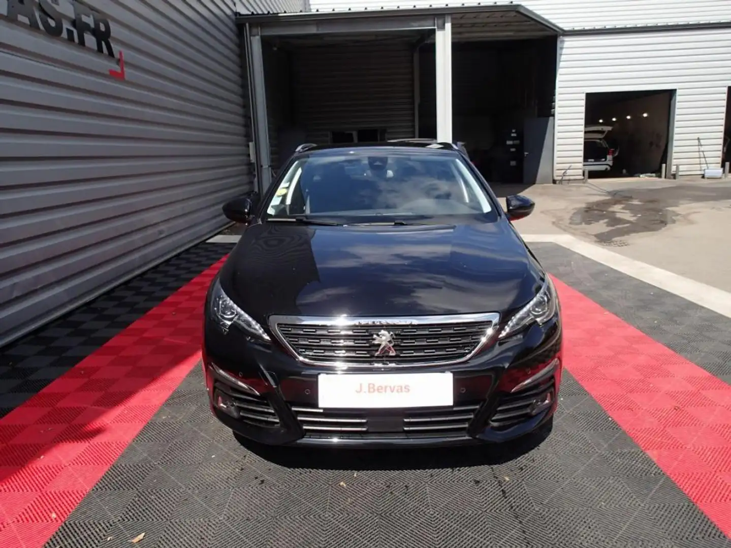 Peugeot bluehdi 130ch ss eat8 allure business - 2