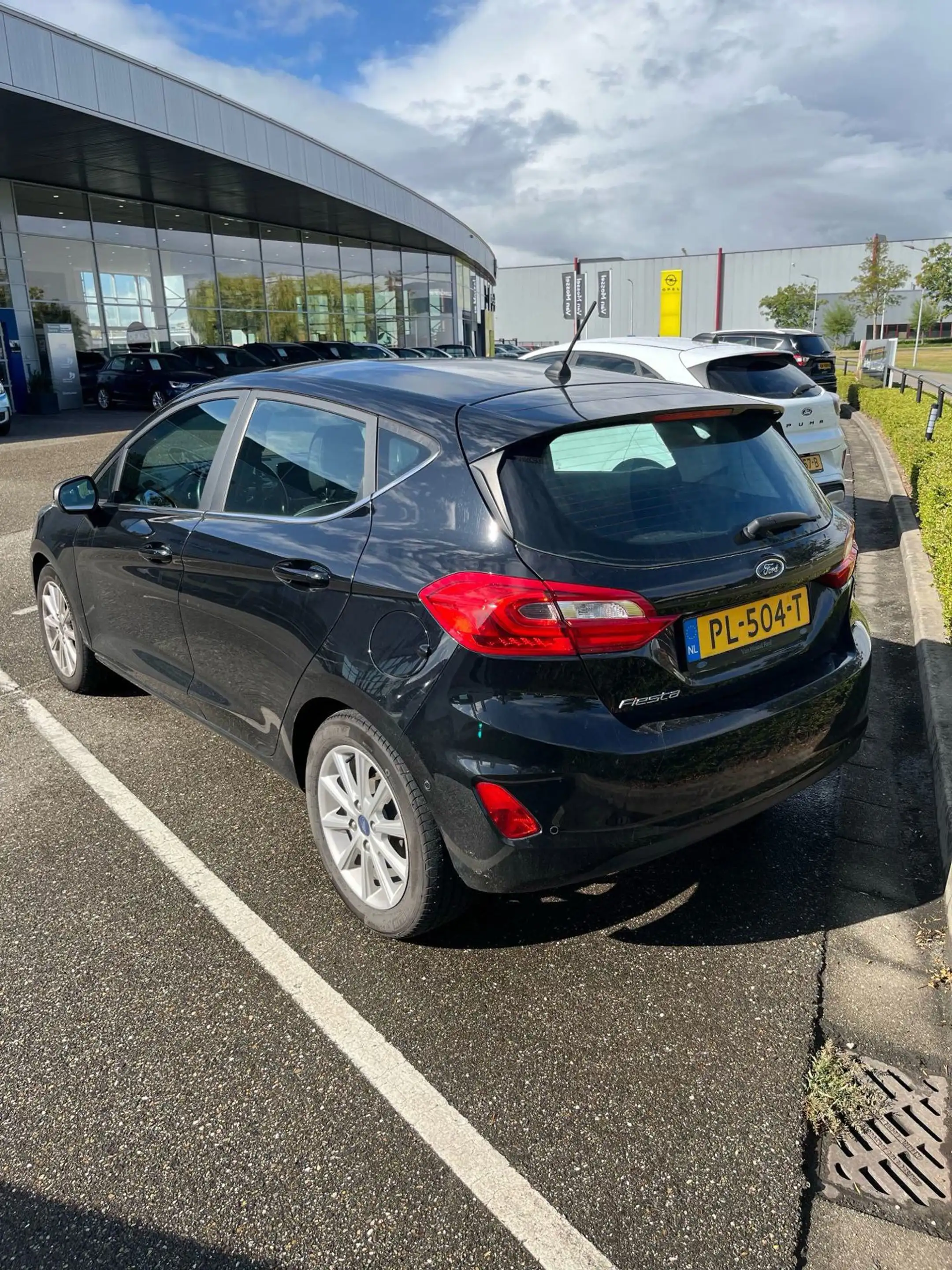 Ford Fiesta 1.0 EcoBoost Titanium navi LM cruise org NL — photo 4
