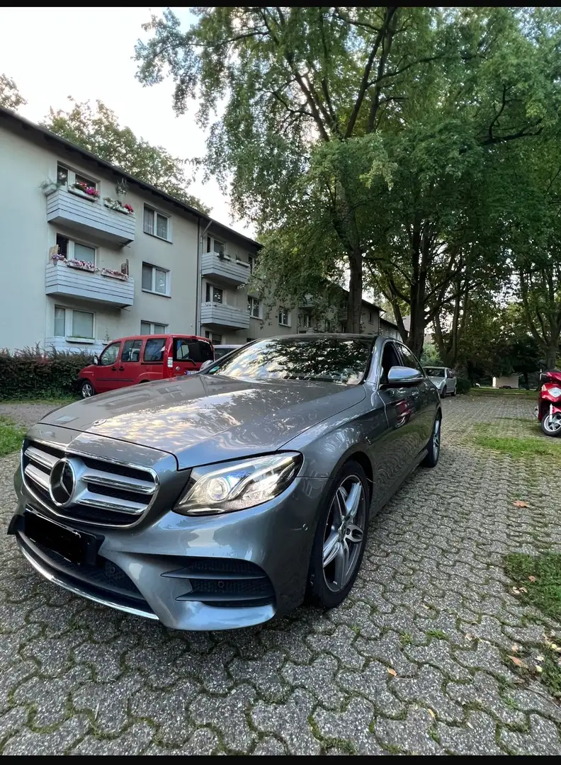 Mercedes-Benz E 350 E 350 d (213.022) Grau - 1