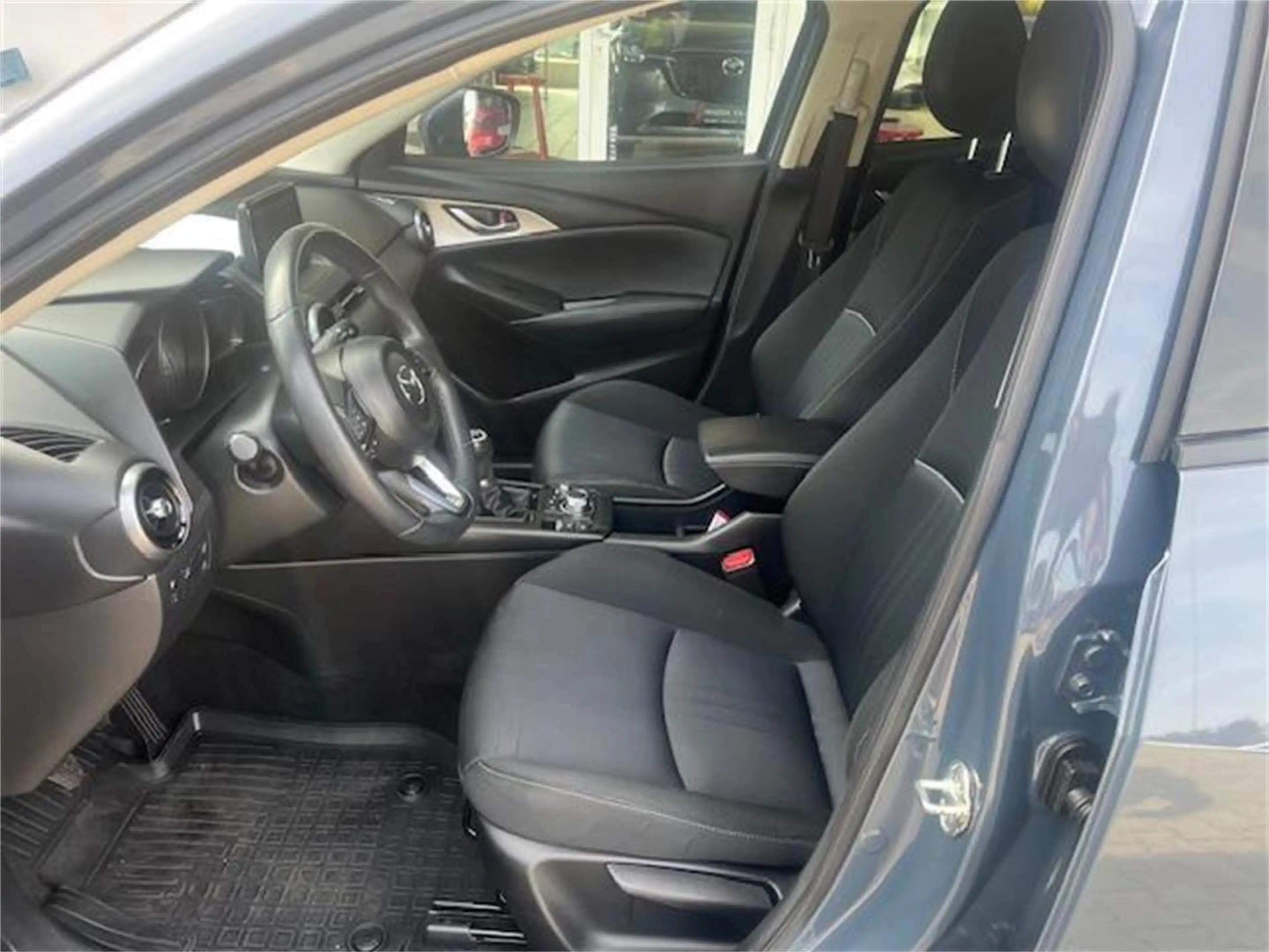 Mazda CX-3 G121 Takumi Winterräder, Navi, Kamera — photo 5