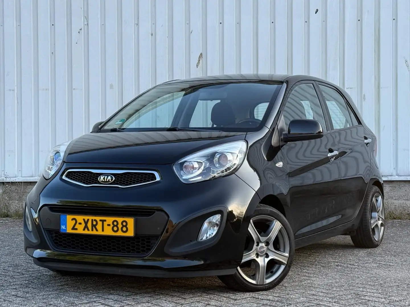 Kia Picanto 1.0 CVVT BusinessLine Airco,Navigatie,CruiseContro Noir - 1