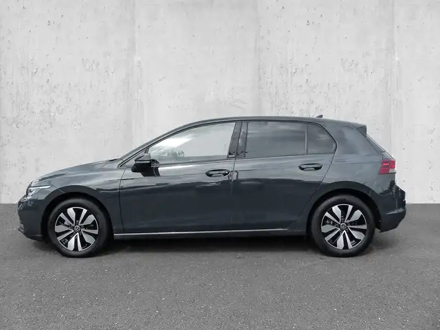 Volkswagen Golf view 4