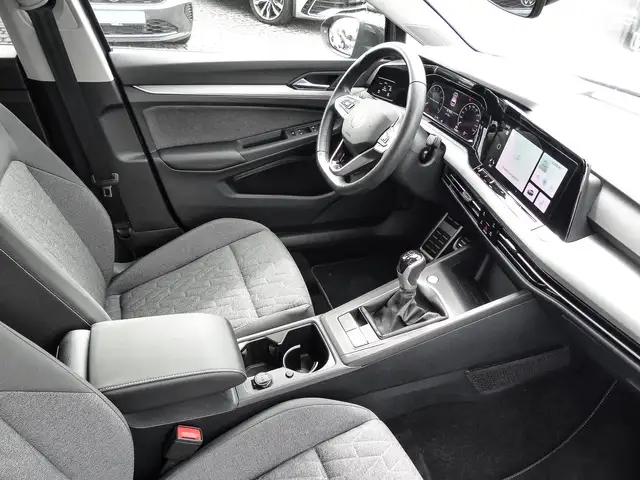Volkswagen Golf view 7