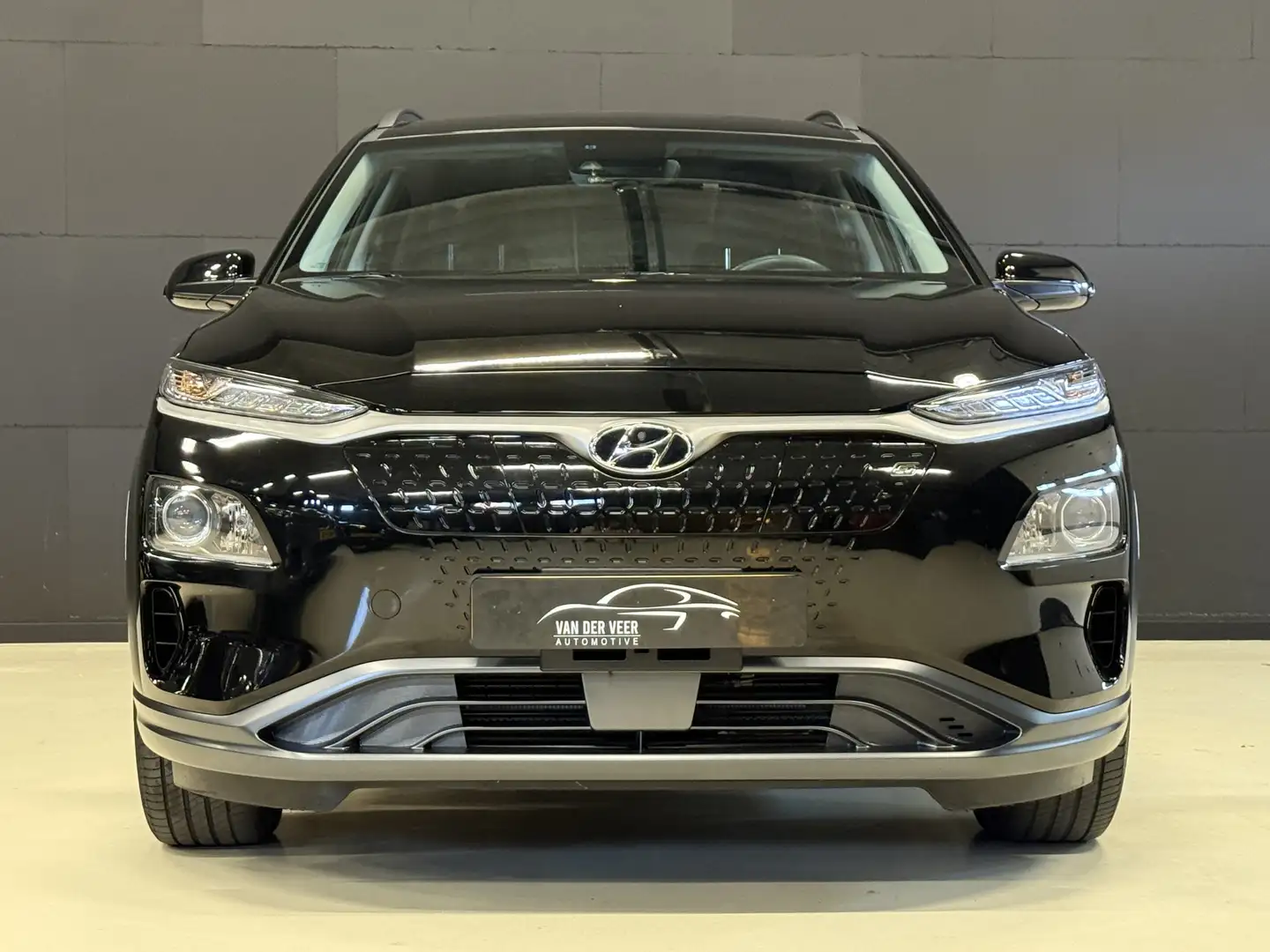 Hyundai KONA EV Comfort 64 kWh | Camera | Apple Carplay | Adapt Zwart - 2
