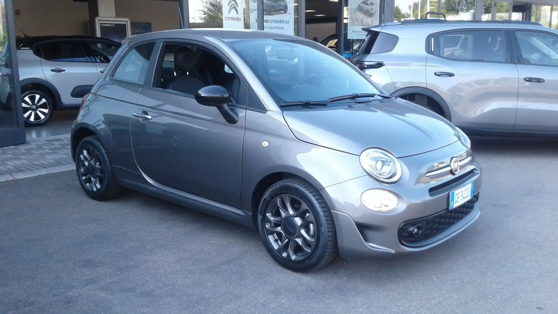 Fiat 500 1.0 Hybrid Connect Grigio - 1