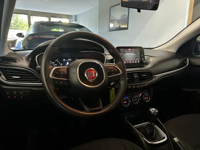 Fiat Tipo view 6