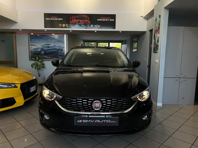 Fiat Tipo view 3