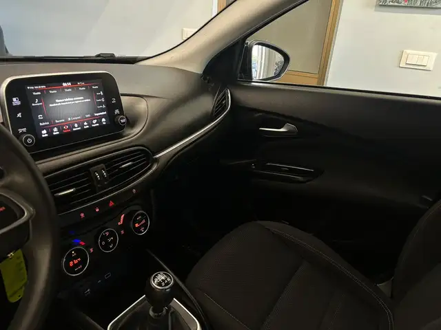 Fiat Tipo view 11