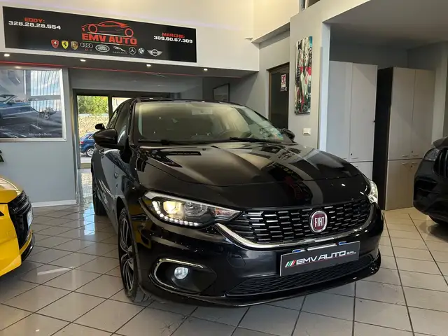 Fiat Tipo view 2