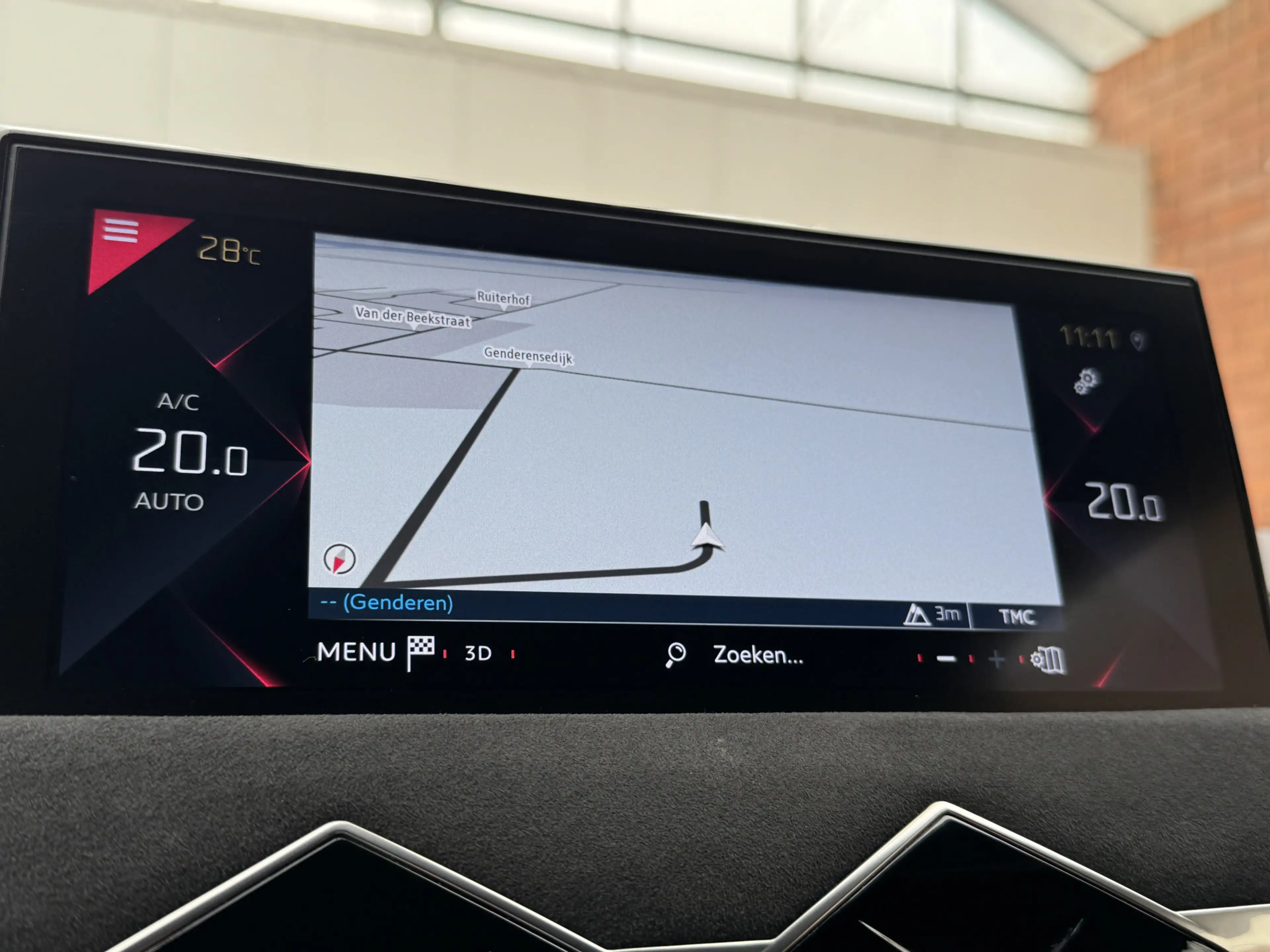 DS Automobiles DS 3 Crossback PureTech 100 Performance Line+ | Adaptive Cruise C — photo 14