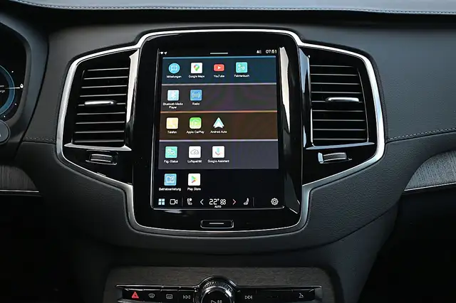 Volvo XC90 T8 AWD Recharge PHEV Plus Dark Geartronic ACC, ... Ansicht 20