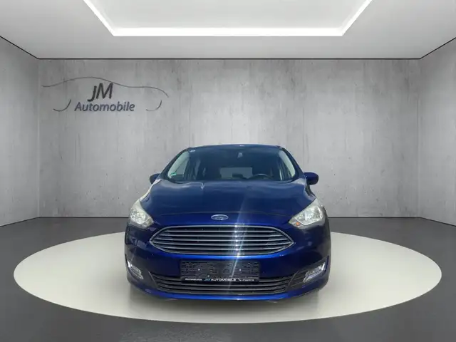 Ford C-Max view 5