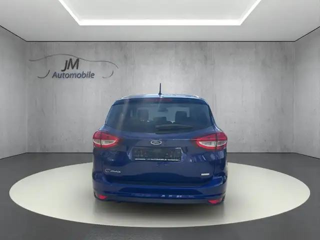 Ford C-Max view 8