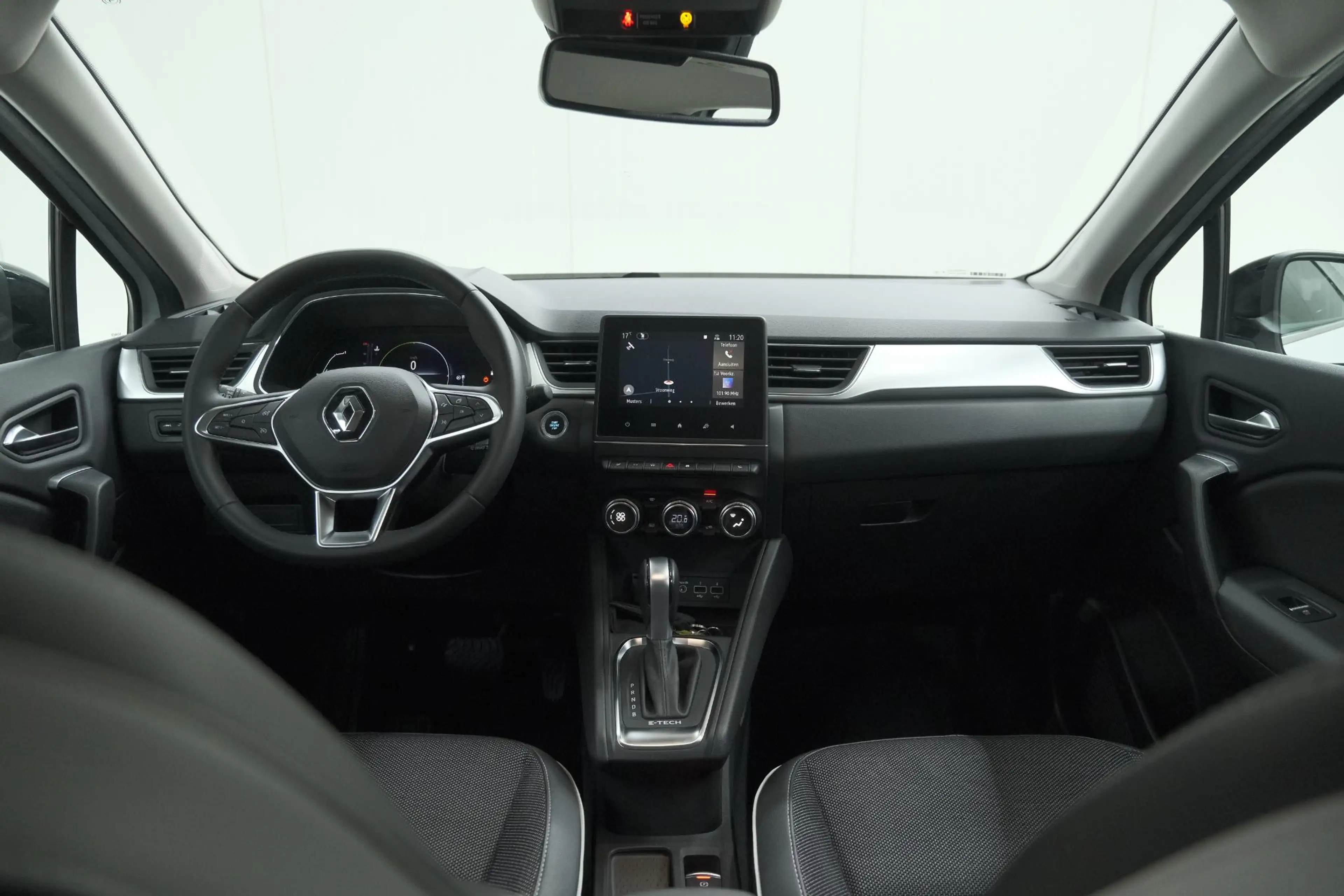Renault Captur 1.6 E-Tech Hybrid 145 Intens | Trekhaak | Camera | — photo 2