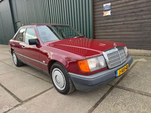 Mercedes-Benz 500 200-500 300 D