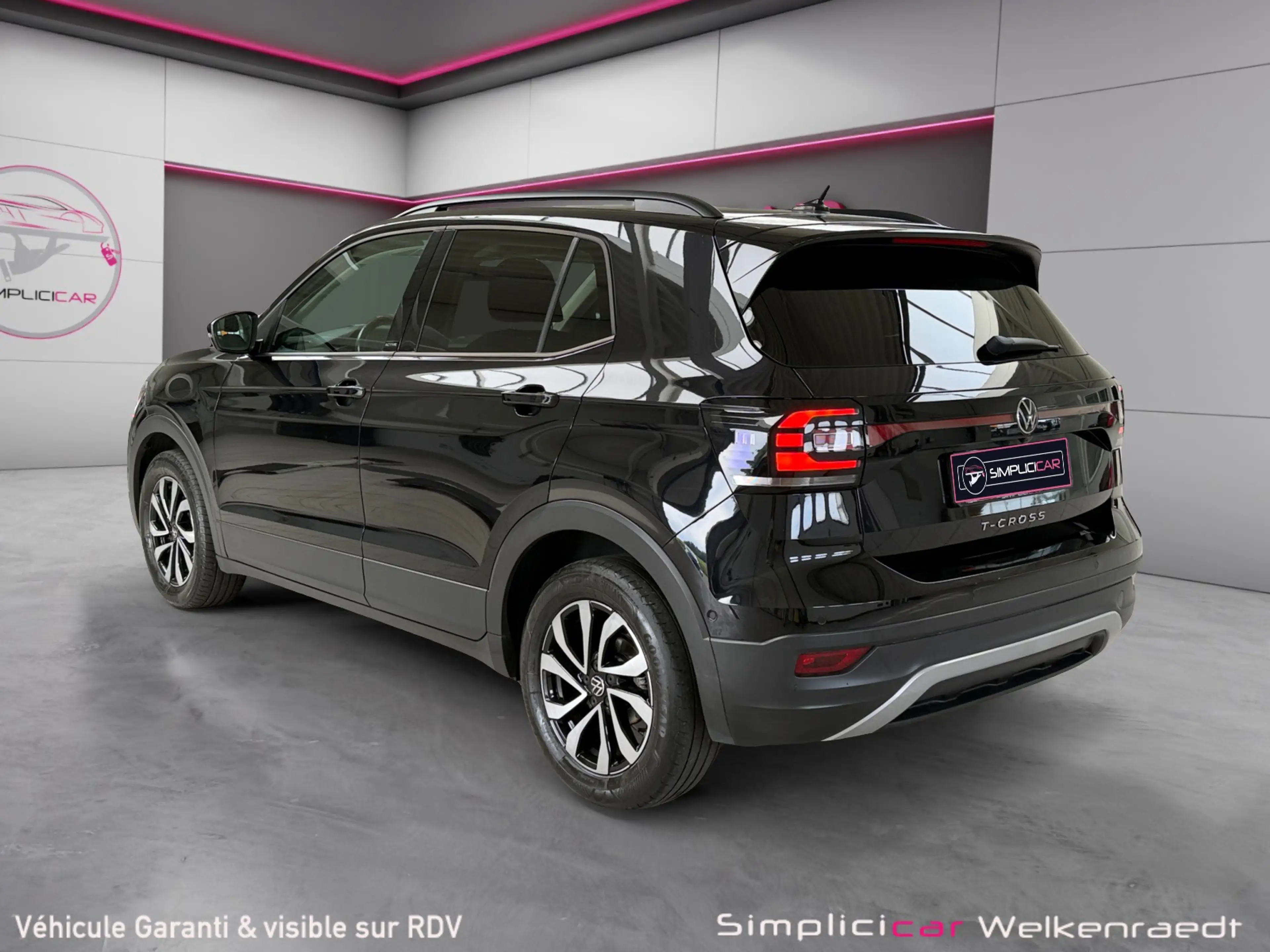 Volkswagen T-Cross T-Cross 1.0 TSI Active / CARPLAY / CAMERA / ACC / LANE ASSIST — photo 5
