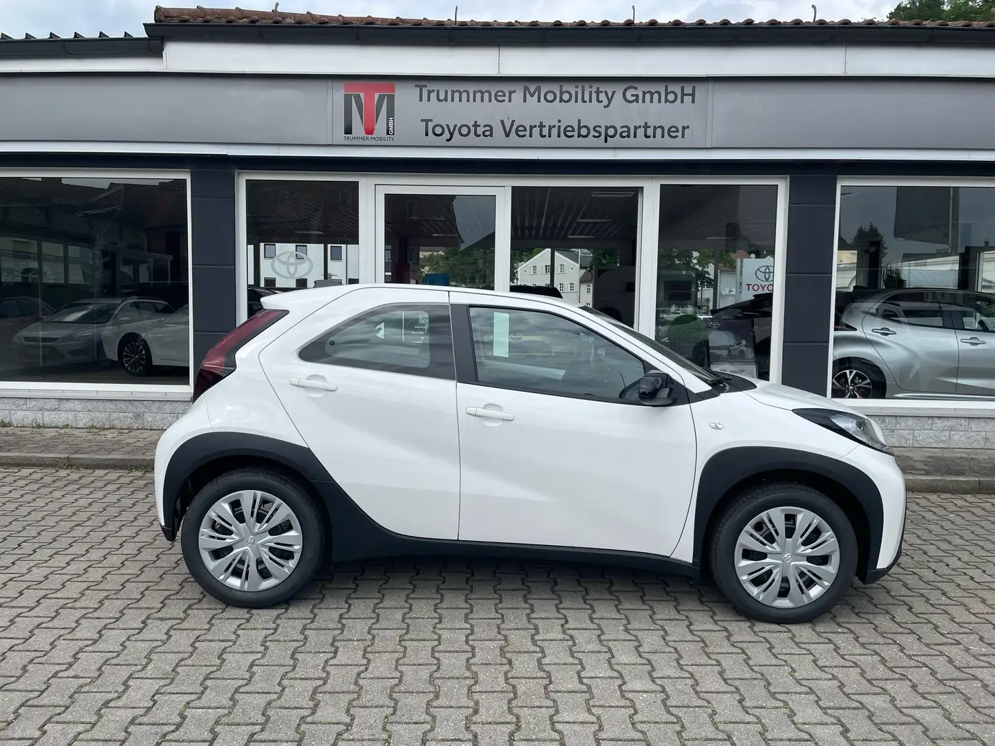 Toyota Aygo Business Edition Blanco - 2