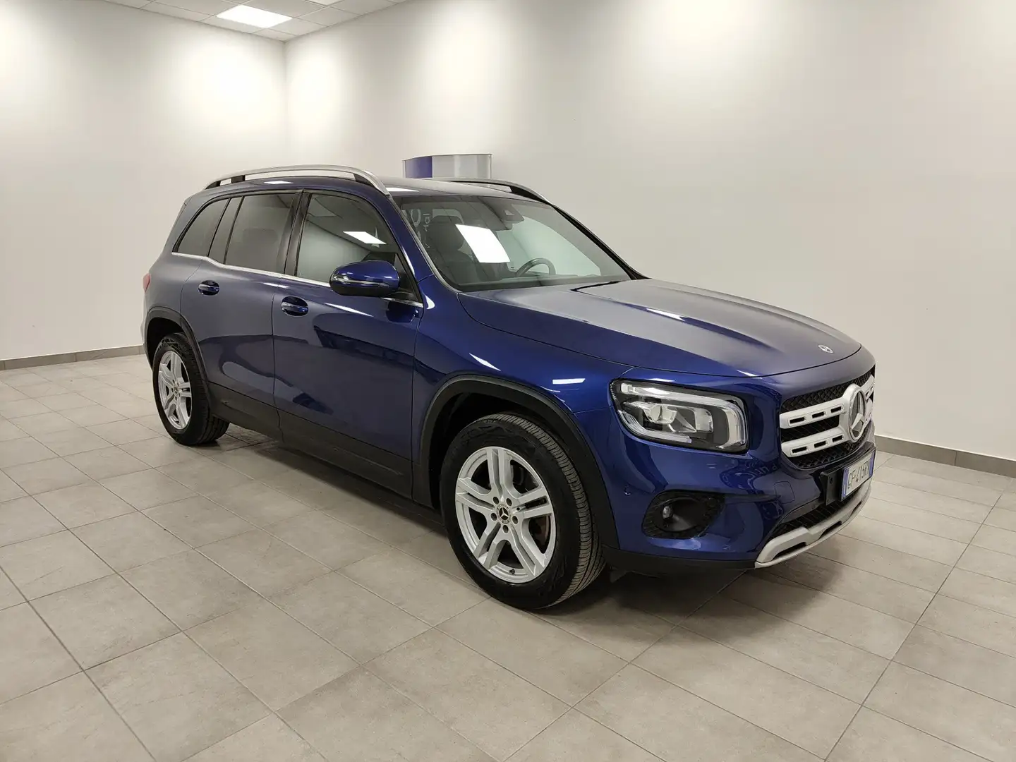 Mercedes-Benz GLB 200 d auto 4Matic Navi Cruise Fari LED 18" DAB 7 Pos Bleu - 2