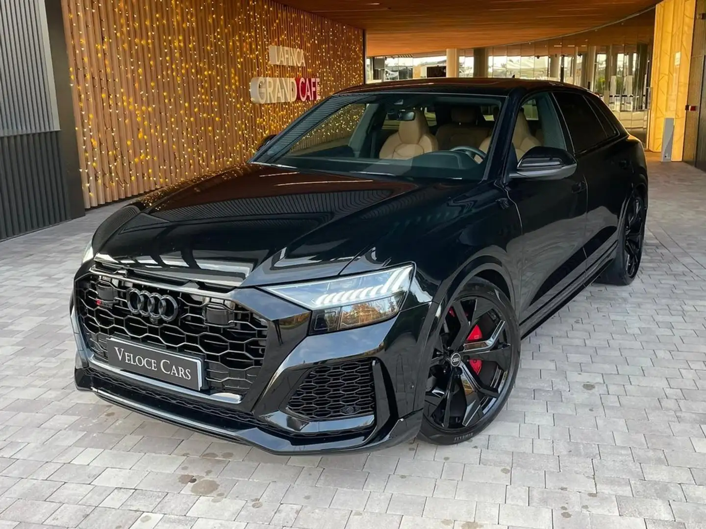 Audi Q8 RS  TFSI 441kW (600CV) quattro tiptron Schwarz - 1