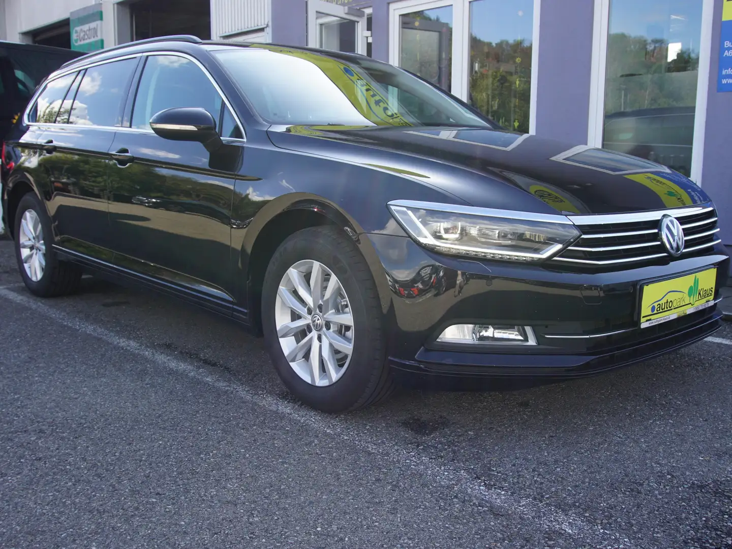 Volkswagen Passat Variant Comfortline BMT/Start-Stop Schwarz - 1