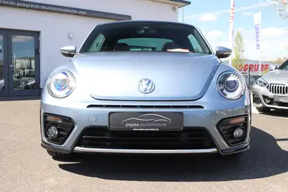 Annonce voiture d'occasion Volkswagen New Beetle - CARADIZE
