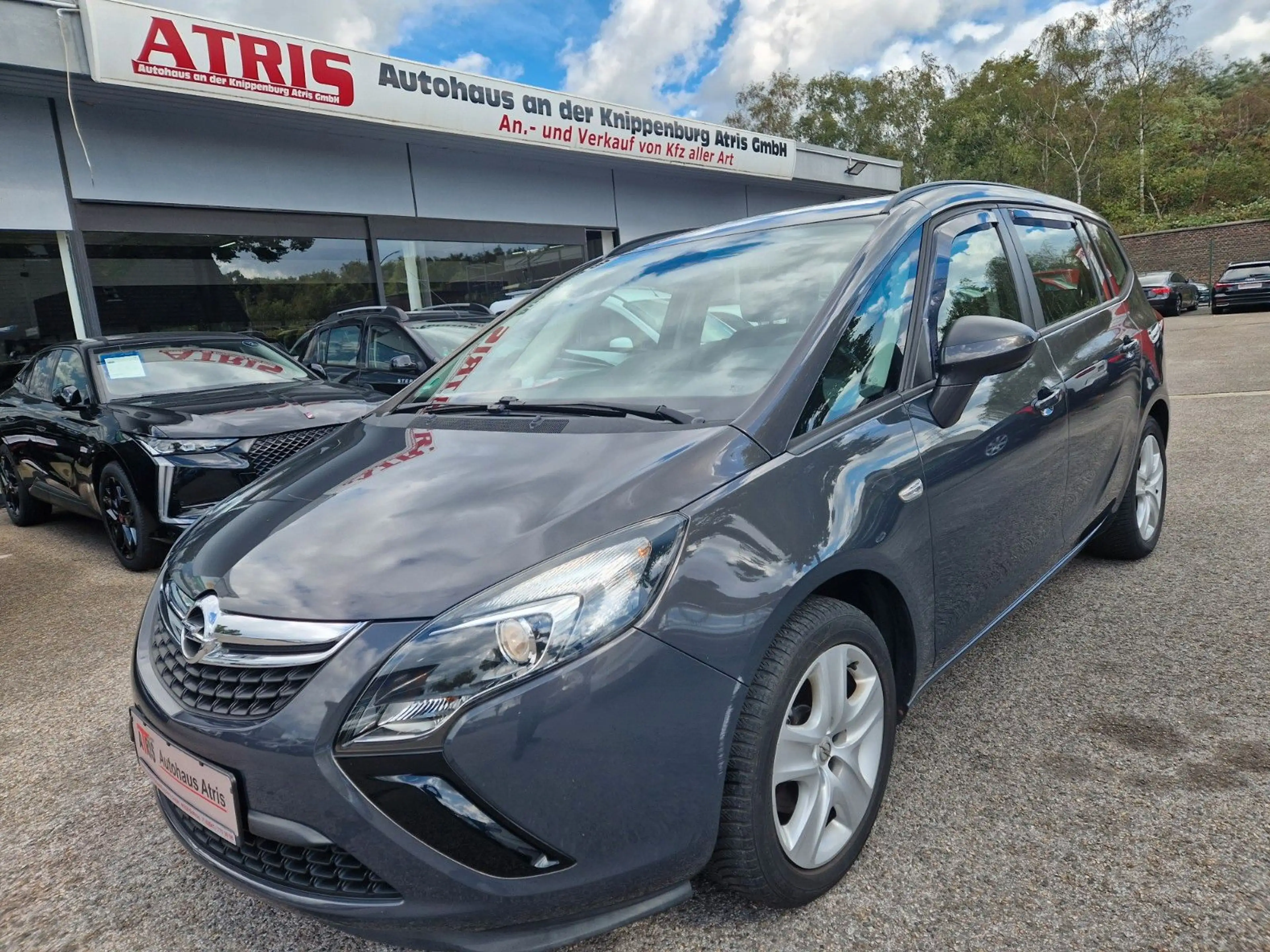 Opel Zafira C Tourer Edition — photo 2
