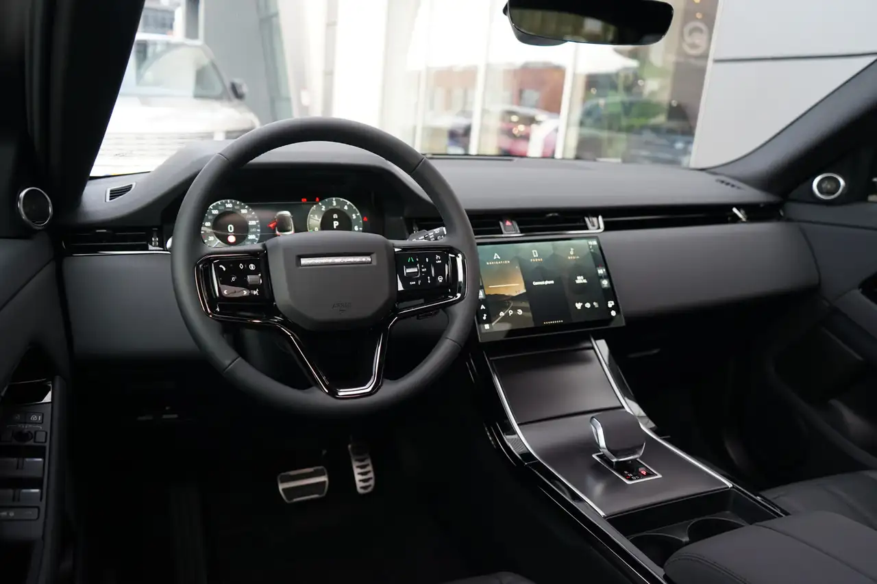 Land Rover Range Rover Evoque 2026 — фото 15
